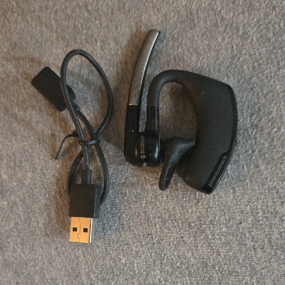 Plantronics Voyager Wireless Headset